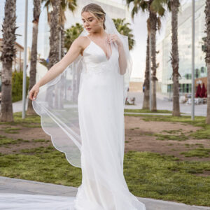 Novia Tina